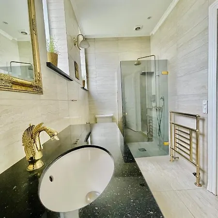 בית הארחה Aday - Private - Center פרדריקשבן